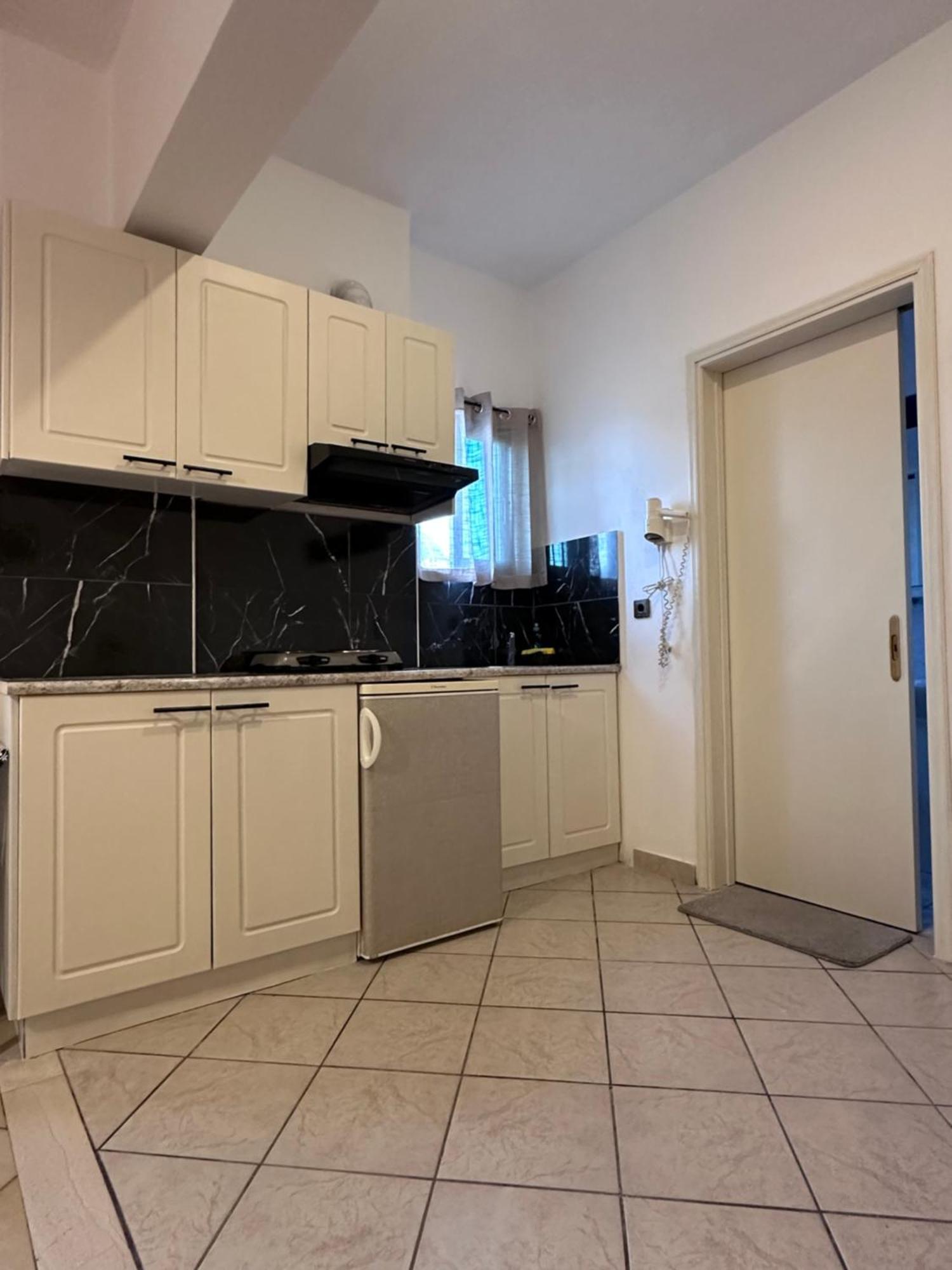 Studios Souropanis Καμένα Βούρλα Εξωτερικό φωτογραφία
